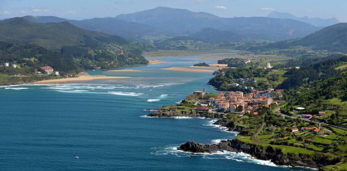 Alojamiento Gaztelugatxe Hotel Bermeo Zewnętrze zdjęcie